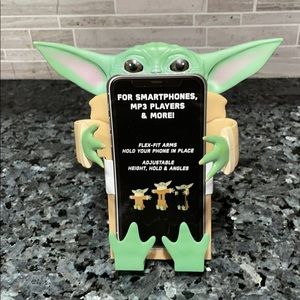 Baby Yoda phone Holder